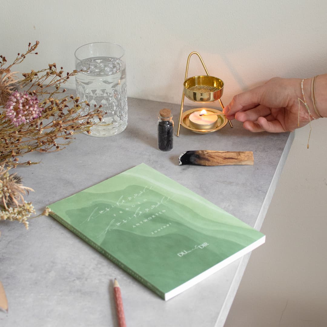 Räucherset, Styrax, Räucherstövchen mit Sieb, Palo Santo, Journal Ideen