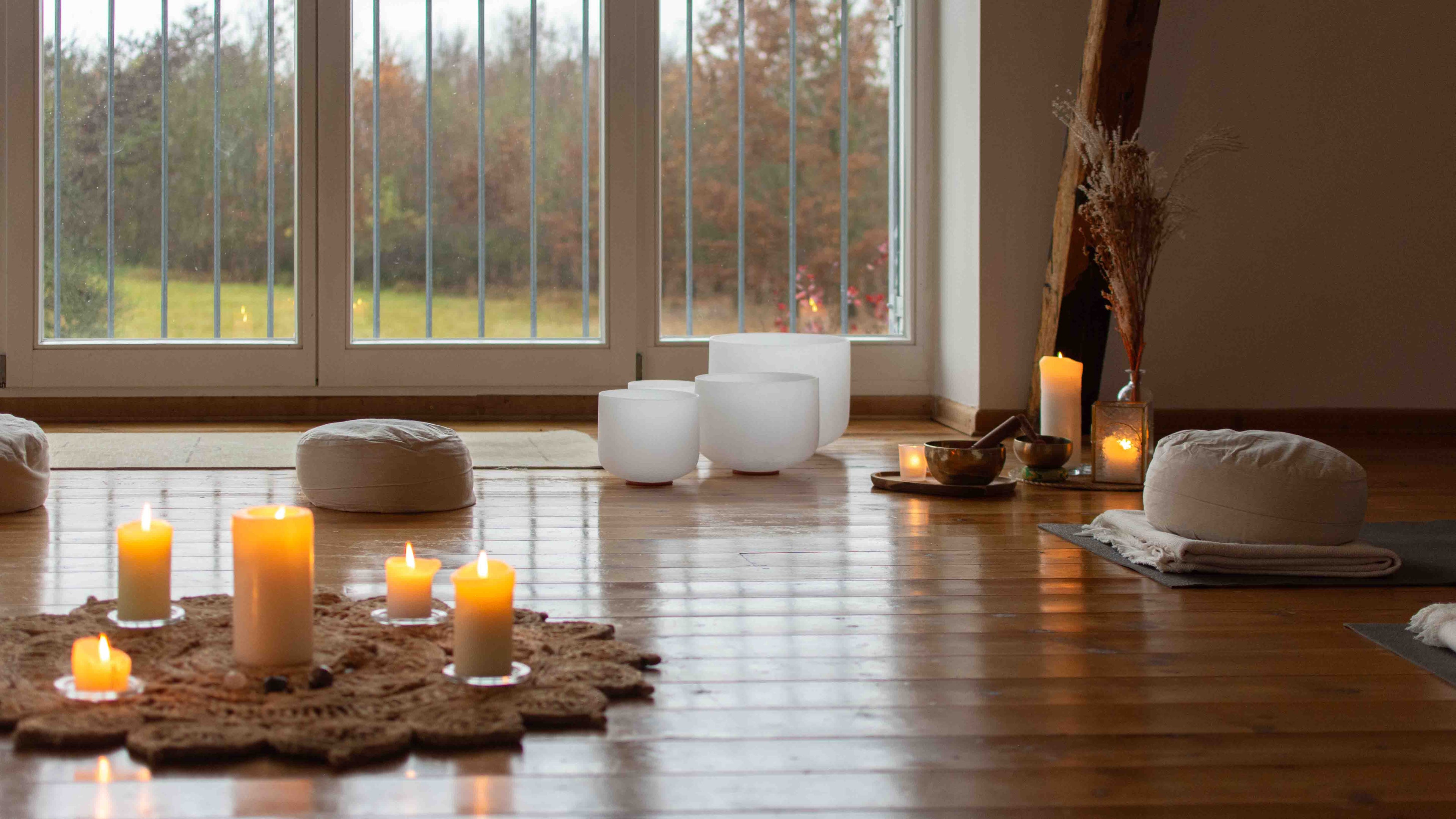 yoga_retreat_herbst, retreat_fuer_frauen, klangbad, auszeit_in_der_natur